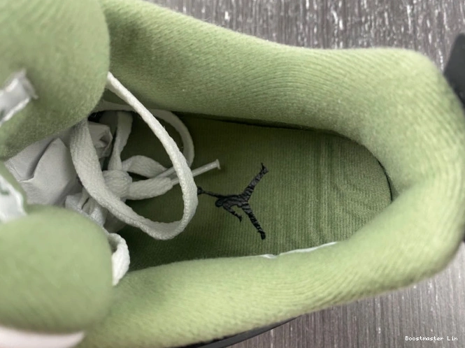 Boostmaster lin Air 4 Seafoam WMNS Jordan AQ9129-103 0813